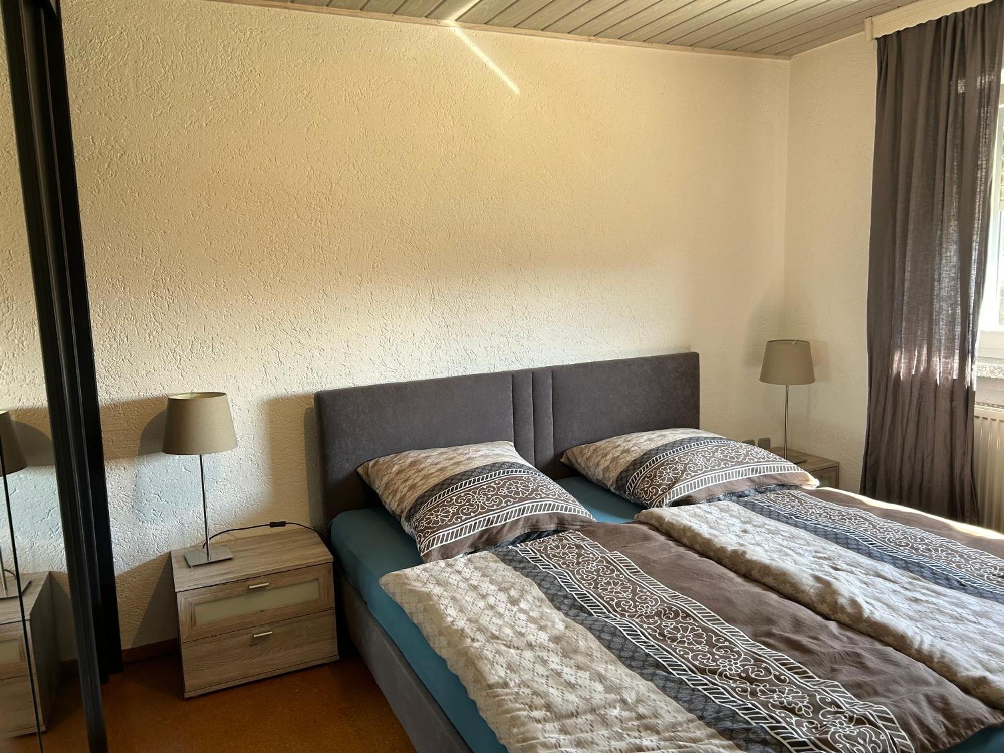 Alpenblickwohnung Mit Garten-terrasse -eigener Eingang *
